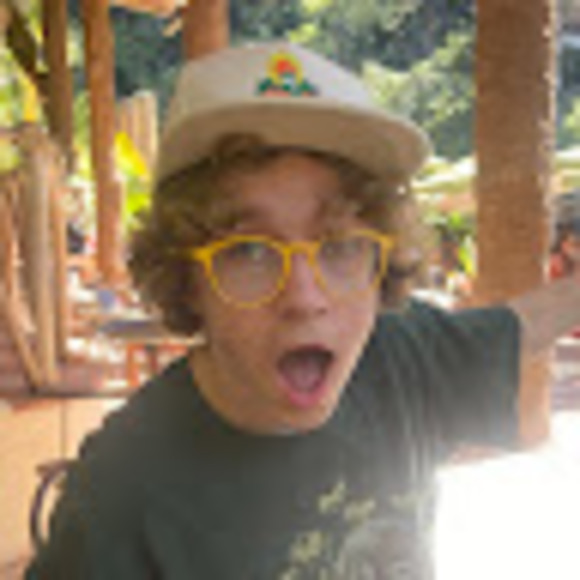 Meet your Posher, Bennett - Picture 1 of 1